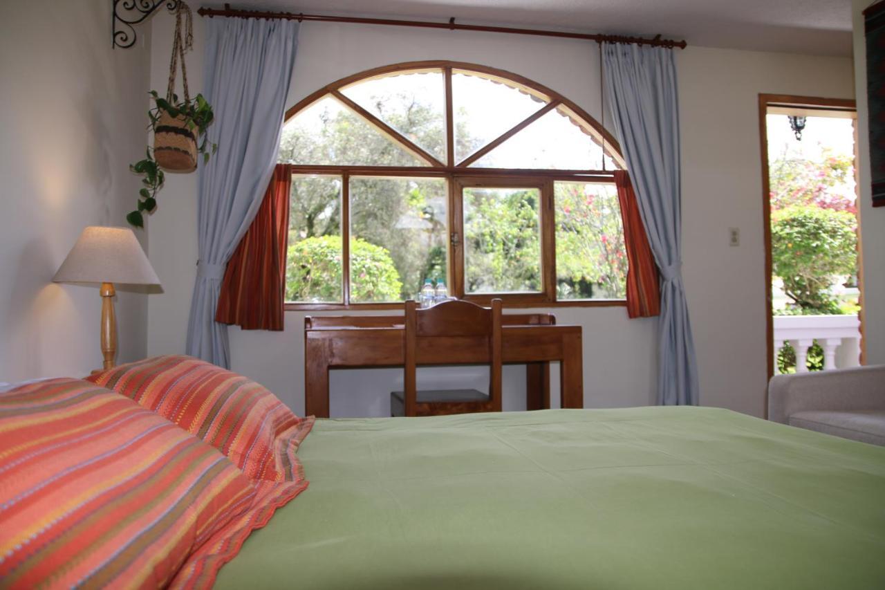 La Posada Del Quinde Otavalo Εξωτερικό φωτογραφία