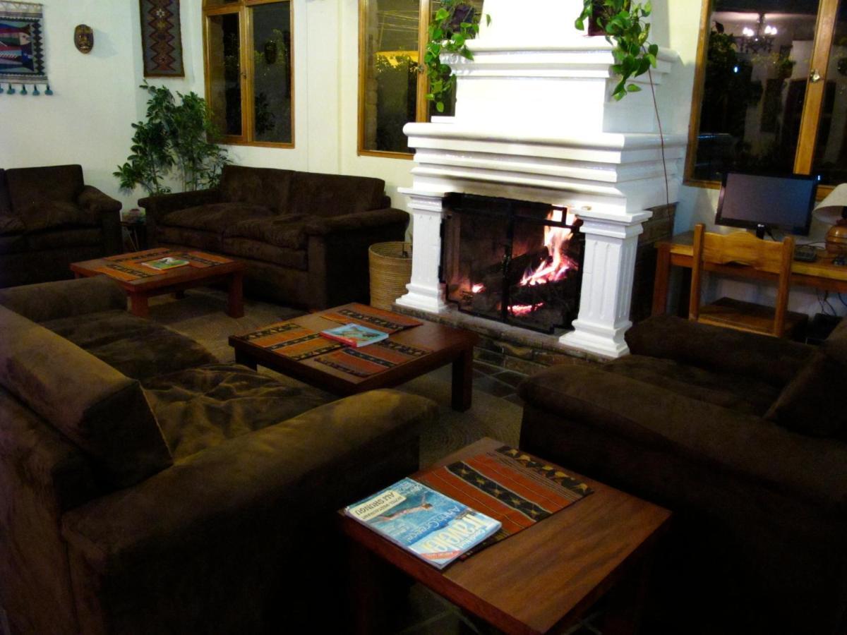 La Posada Del Quinde Otavalo Εξωτερικό φωτογραφία